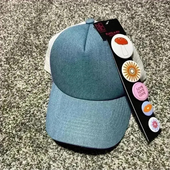 Women's Blue and White Baseball /Trucker Hat with decorative Pins NWT - Picture 3 of 6